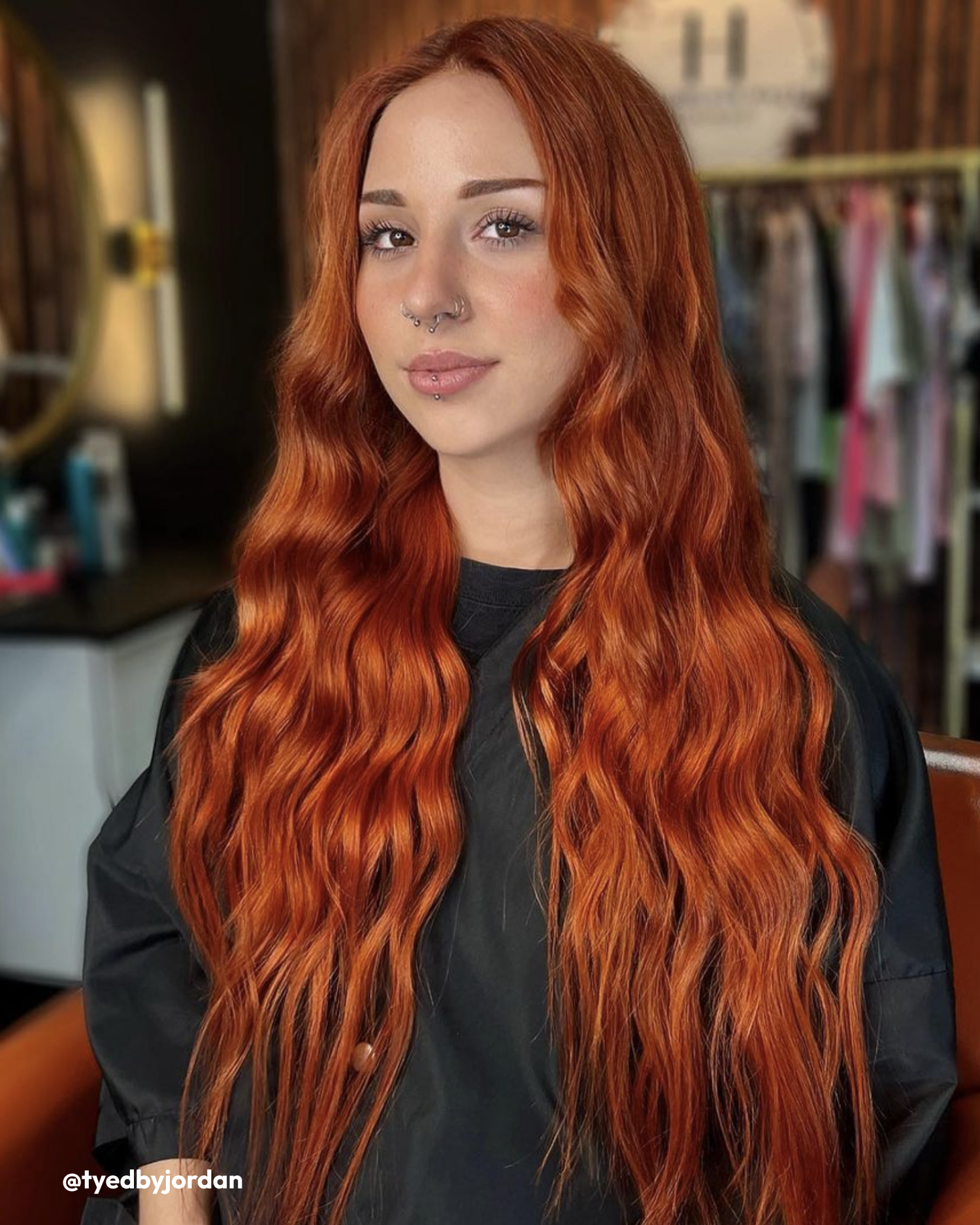 Woman wearing Shine Cream, Polish, and Camellia Oil in hair